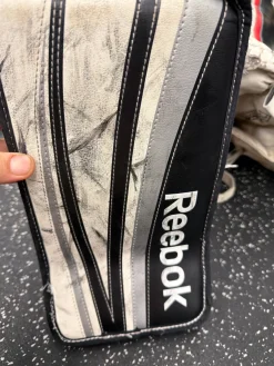 Used Reebok 4K Youth Goalie Blocker Black