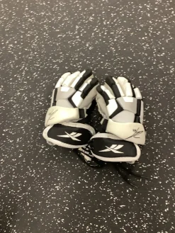 Used Reebok ZG3 Lacrosse Gloves Junior Black 8