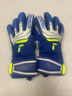 Used Reusch ATTRAKT GRIP EVOLUTION Soccer Goalie Gloves Navy Blue 5