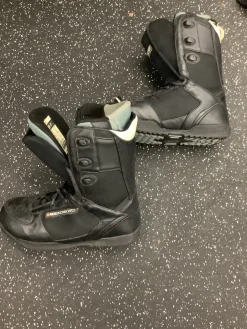 Used Ride IDOL Mens Snowboard Boots Black Senior 11