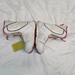 Used Ride SPARKLE BOA Girls Snowboard Boots White Junior 02