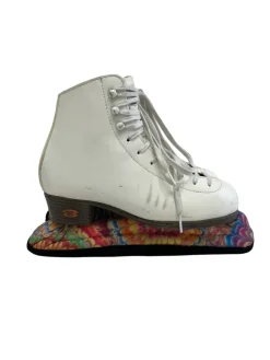 Used Riedell 15W Girls Jr 3.5 Figure Skates