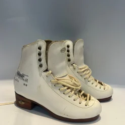 Used Riedell WHITE FIGURE SKATES Mens Figure Skate White Senior 4.5