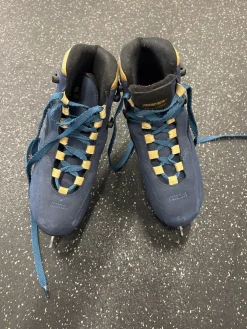 Used Roces CAJE WomensFigure Skate Navy Blue Senior 8