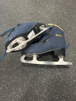 Used Roces CAJE WomensFigure Skate Navy Blue Senior 8