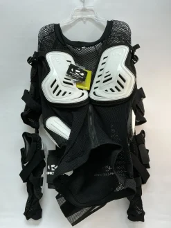 Used ROCK GARDN Mens Roost Protector Black
