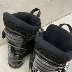 Used Rossignol COMP J3 Boys DH Ski Boot Black And Neon Green 215 MP - J03