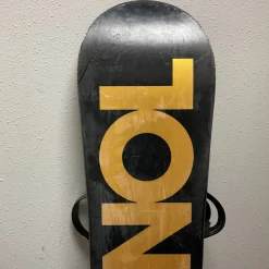 Used Rossignol ONEMAGTEK Mens Board/Bindings Black And Gold 156 cm