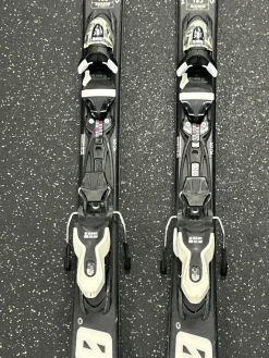 Used Rossignol PURSUIT 100 Mens DH Ski/Binding White 163 cm