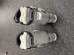 Used Salomon DIVINE 4 Womens DH Ski Boot Silver 260 MP - M08 - W09