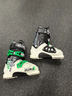 Used Salomon GHOST 100 Mens DH Ski Boot White 265 MP - M08.5 - W09.5
