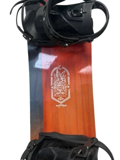 Used Salomon PULSE 152 cm Snowboard w/ Head Bindings