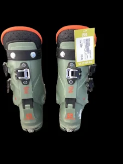Used Salomon SHIFT PRO 80T Boys DH Ski Boot Green 225 MP - J04.5 - W5.5