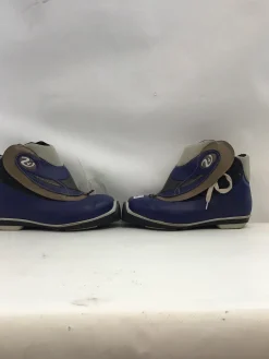 Used Salomon Womens SNS XC Ski Boots Navy Blue W 05-05.5 / JR 03.5-04