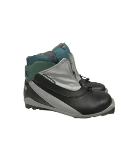 Used Salomon Womens SNS XC Ski Boots None W 06.5-07 / JR 4.5-05
