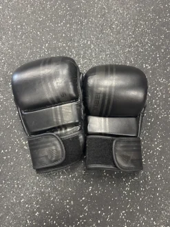 Used Sanabul Martial Arts Gloves Black L/XL