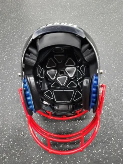 Used Schutt VENGEANCE A11 FB Helmet Black MD