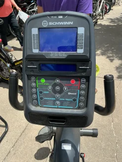 Used Schwinn 270 RECUMBENT BIKE Recumbent Bike