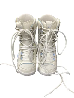 Used Silence WHISPER Girls Snowboard Boots Silver Junior 02