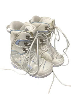 Used Silence WHISPER Girls Snowboard Boots Silver Junior 02