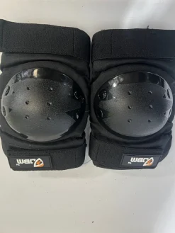 Used Skateboard Kneepads Black LG