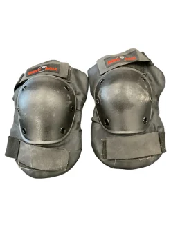 Used Skateboard Kneepads Black Senior