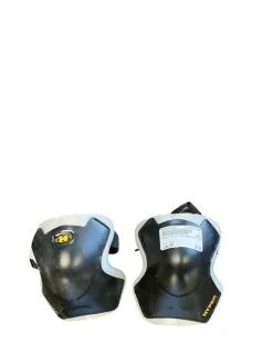 Used Skateboard Kneepads Black SM