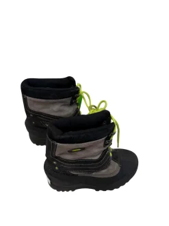 Used Snow Boots Size 2