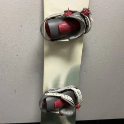 Used Snowjam Women's SnowBoard/Bindings White 148 cm