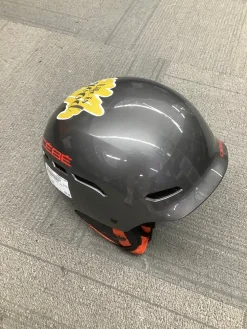 Used Snowsport Helmet Adult Orange MD