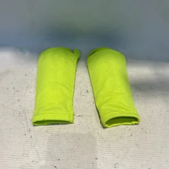 Used Soccer Shin Guards Youth Yellow SM