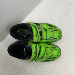 Used Soccer Turf Shoes Green Youth 11.0