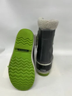 Used Sorel Snow/Hunt/Hike Boots M Junior 04