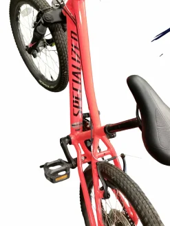 Used Specialized HOTROCK Hybrid/City Bike Girls Pink 20"