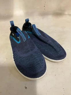 Used Speedo Water Shoes Y Navy Blue Junior 04