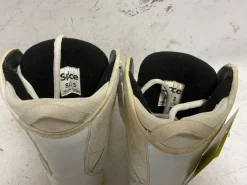 Used Spice Girls Snowboard Boots White Junior 03