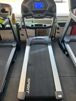 Used Spirit XT685 Treadmill