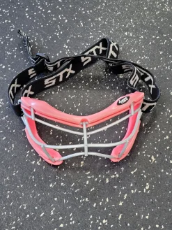 Used STX 4 SIGHT PLUS S Lacrosse Facial Protect Pink Youth