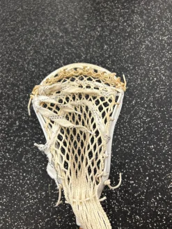 Used STX AV8 BACKYARD Men Atk/Mid Complete Stick White
