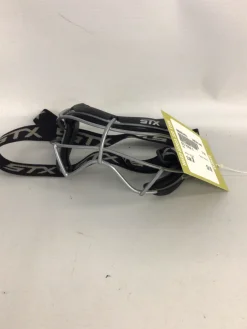 Used STX FOCUS S Lacrosse Facial Protect Black Junior