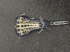 Used STX FORTRESS W/DEBEER 325 Wmn Atk/Mid Complete Stick Navy Blue