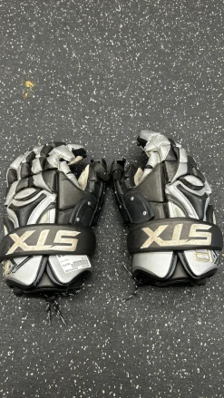 Used STX K18 LAX Goalie Gloves M Black 13