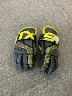 Used STX STALLION 100 Lacrosse Gloves Junior Black 8