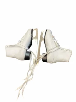 Used SZ 9 FIGURE SKATES WomensFigure Skate White Senior 9