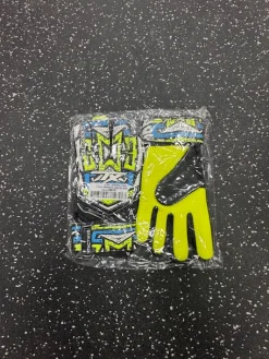 Used TACTIXXS Soccer Goalie Gloves Black 8
