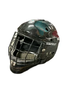 Used TEMPISH GOAL MASK St Hcky Goalie Helmet Adt Black Fits all