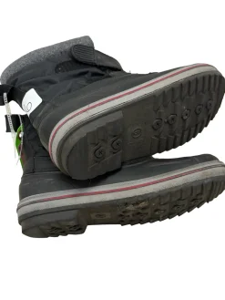 Used THERMOLITE Snow Boots Size 6