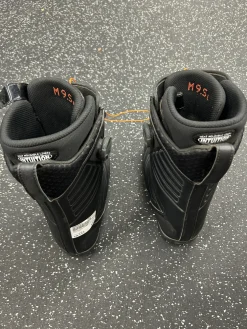 Used ThirtyTwo BINARY Mens Snowboard Boots Black Senior 9.5