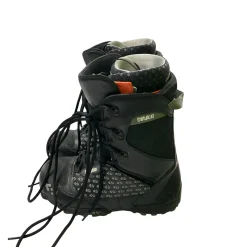 Used ThirtyTwo LASHED Mens Snowboard Boots Black Senior 12