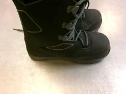 Used ThirtyTwo LIGHT Mens Snowboard Boots Black Senior 11